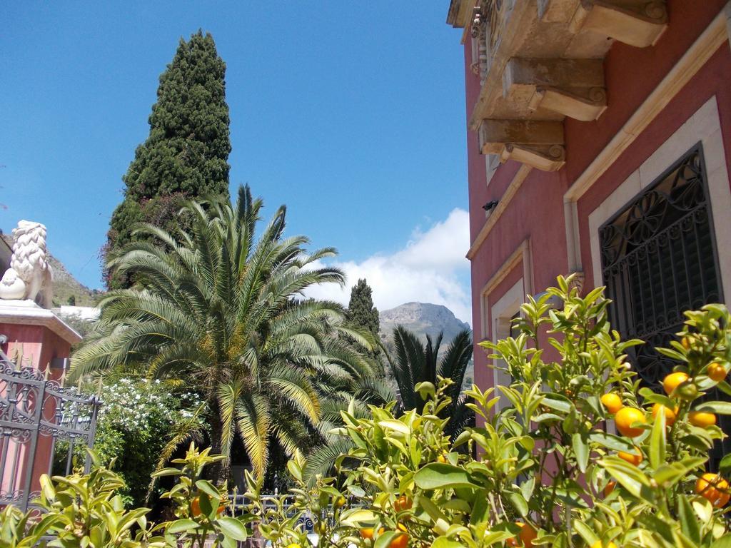 Hotel "La Pensione Svizzera" Taormina Eksteriør bilde