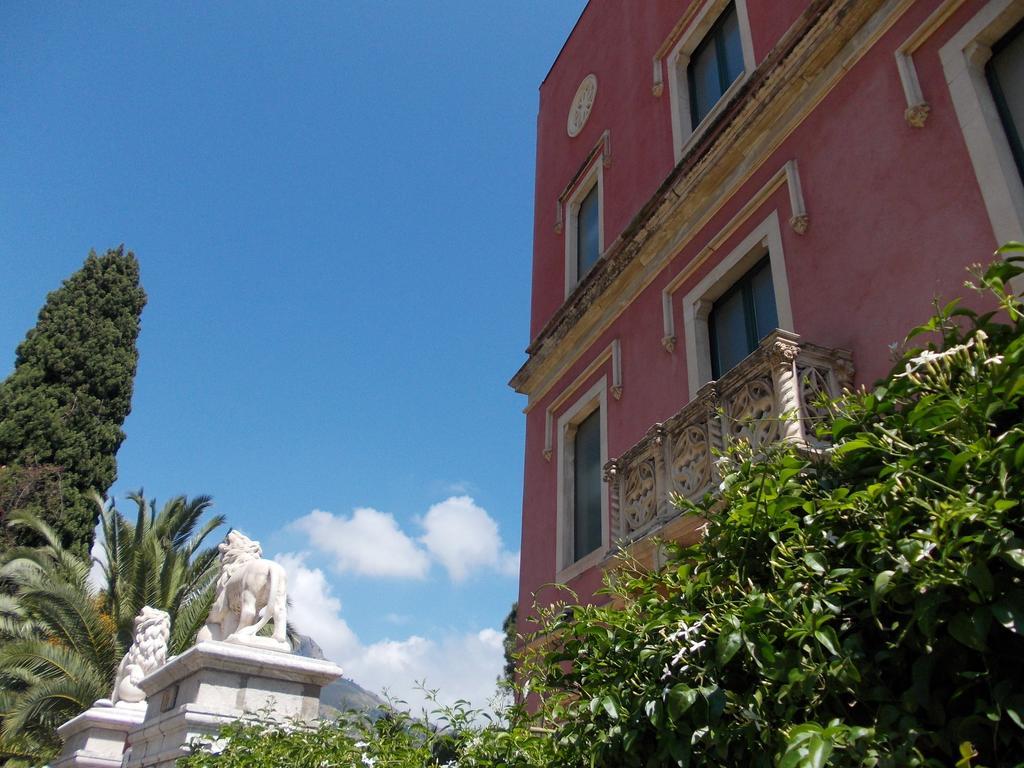 Hotel "La Pensione Svizzera" Taormina Eksteriør bilde
