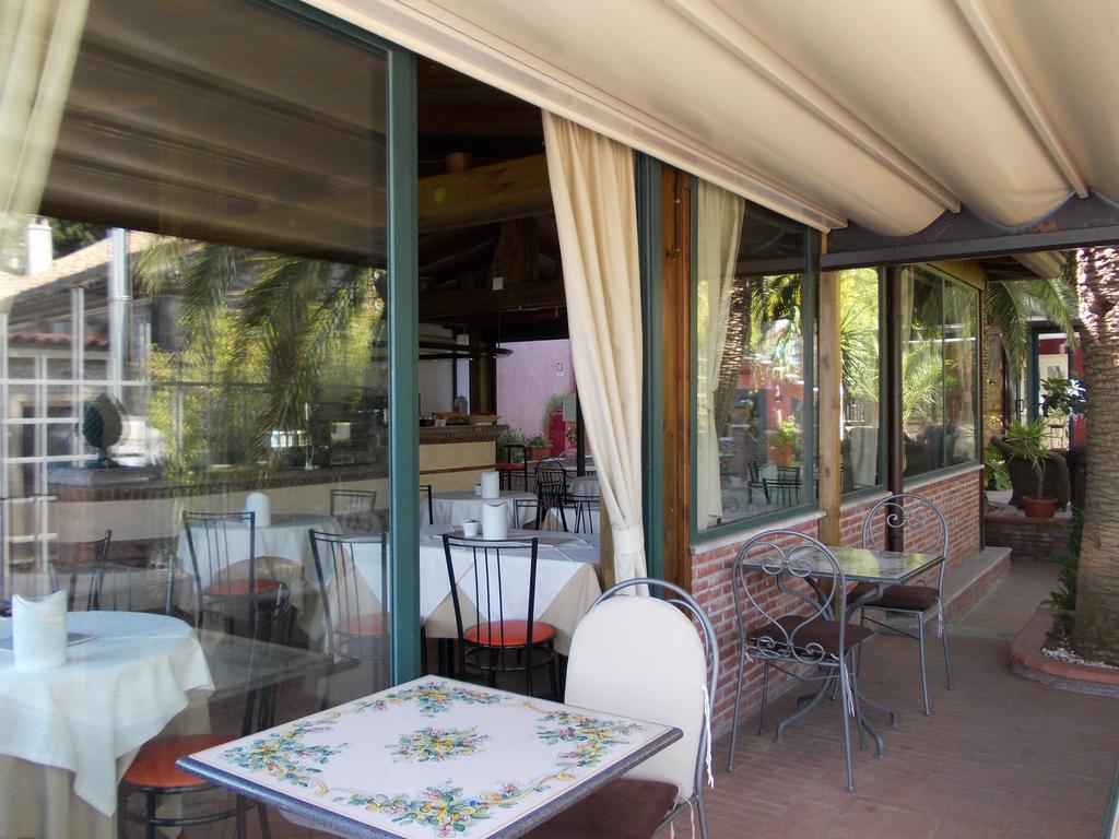 Hotel "La Pensione Svizzera" Taormina Eksteriør bilde