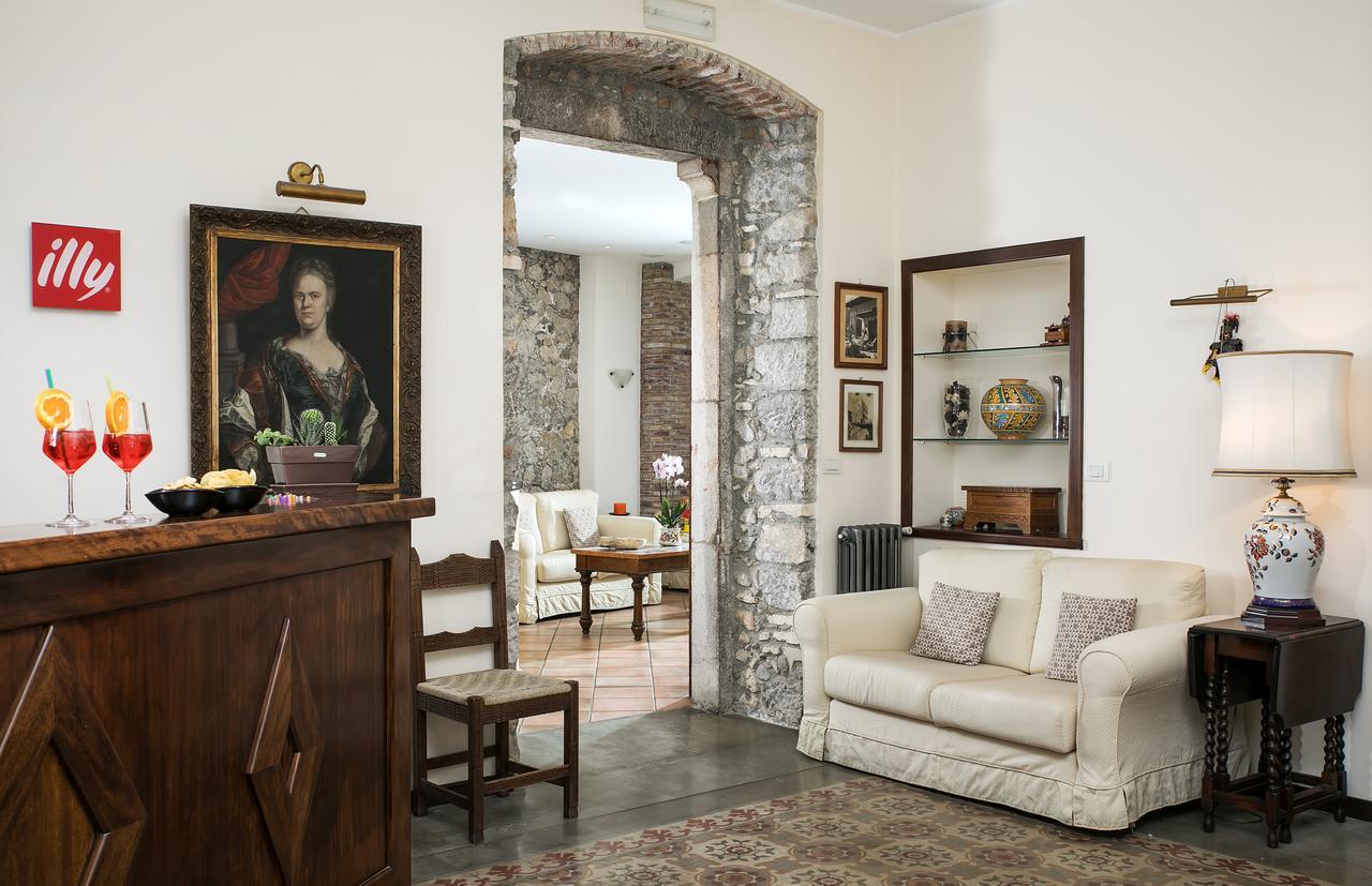 Hotel "La Pensione Svizzera" Taormina Eksteriør bilde