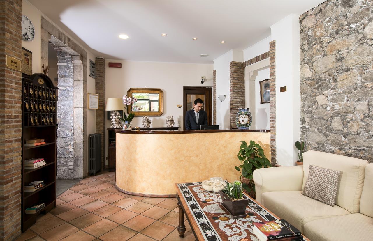 Hotel "La Pensione Svizzera" Taormina Eksteriør bilde